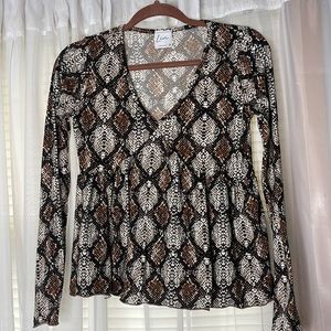 Snake skin print long sleeve top